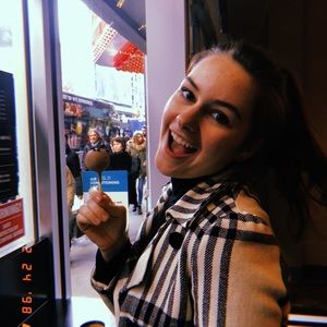 Meet your Posher, Jean